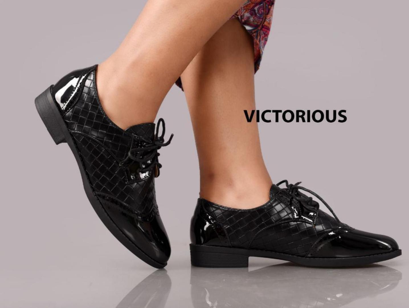 Ladies smart flat shoaes