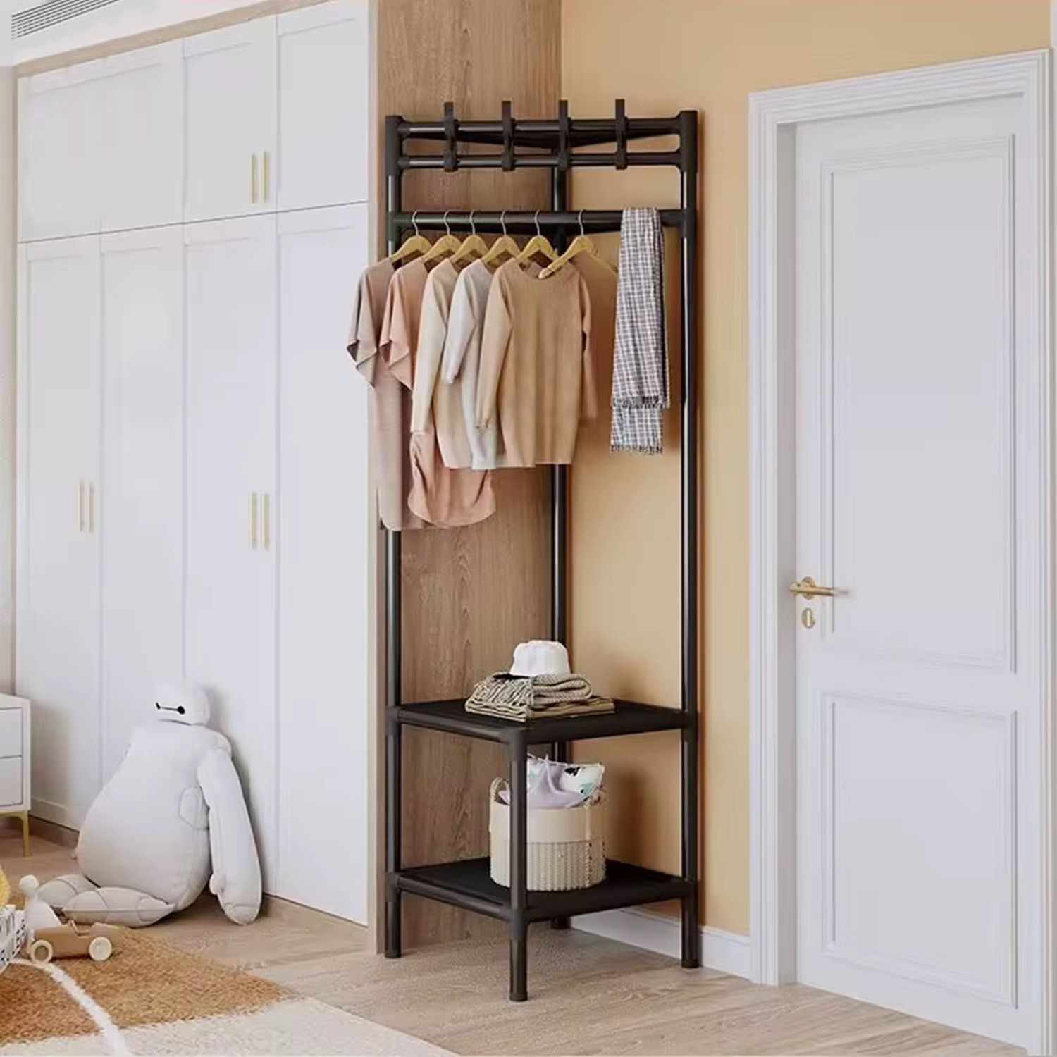 METALLIC corner CLOTH RACK with hanger
Color: black 
Size :188cm length