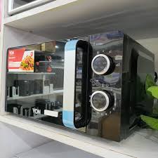 VON Manual 20 Litres Microwave.Key Features
1:20L Mechanical microwave
2:Brand: Von Hotpoint
3:Two selector knobs (black and silver finish) Power selector knob – 6 power levels (Low, Defrost, Medium-L