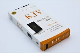 ▪️KJV Compact Checkbook Bible, Black Bonded Leather, Red Letter: King James Version, Holy Bible ▪️Enjoy the Bible that goes where you go. Thomas Nelson’s Checkbook Bible offers a complete King James B