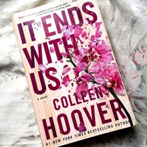 It Ends with Us Novel by Colleen Hoover