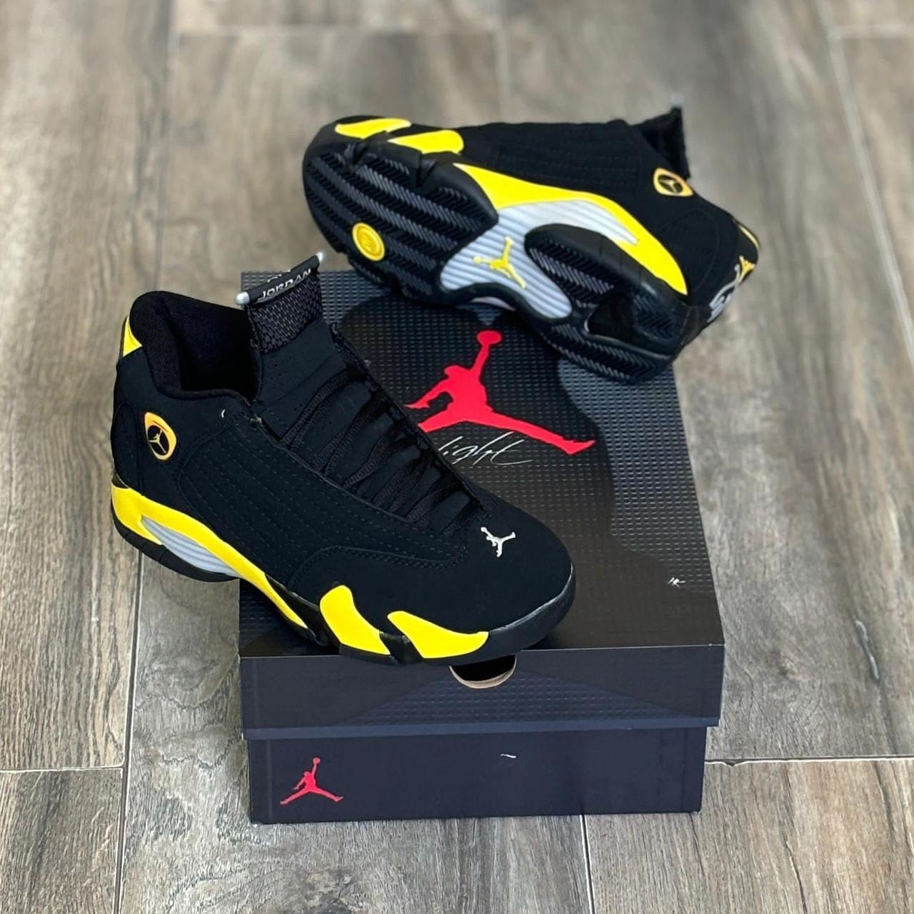 [ SHOP SMART AND SAVE BIG AT AN AMAZING OFFER PRICE 🤩🤩✨ !!! ]   1Pair Brand New High Quality Durable & Comfortable Jordan 14 Black Yellow Sneakers For Boys & Men at Affordable Price