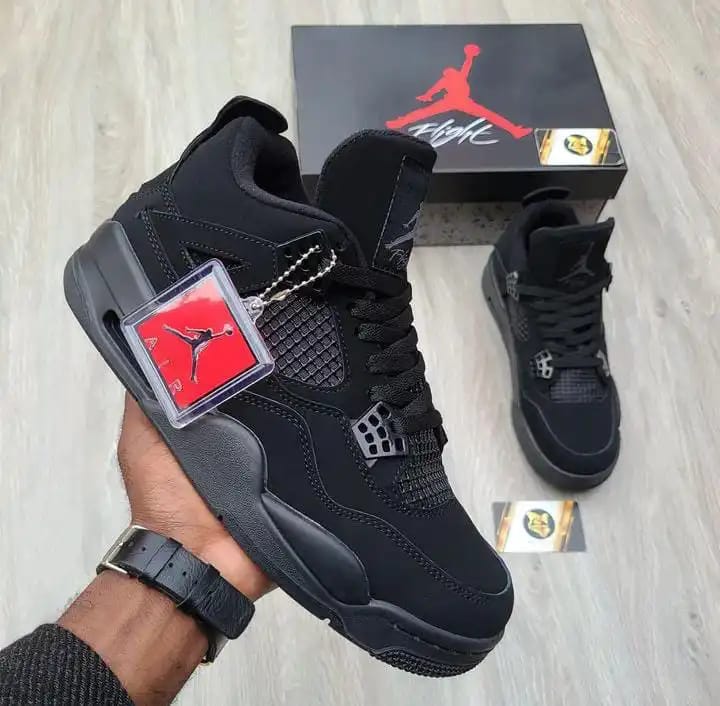 GRAB IT AT LOW PRICE+ ADDED OFFERS 🤩🤩✨ !!! ]   1Pair Brand New High Quality Durable & Comfortable  Jordan 4 Black Cat  Sneakers For Boys & Men at Affordable Price