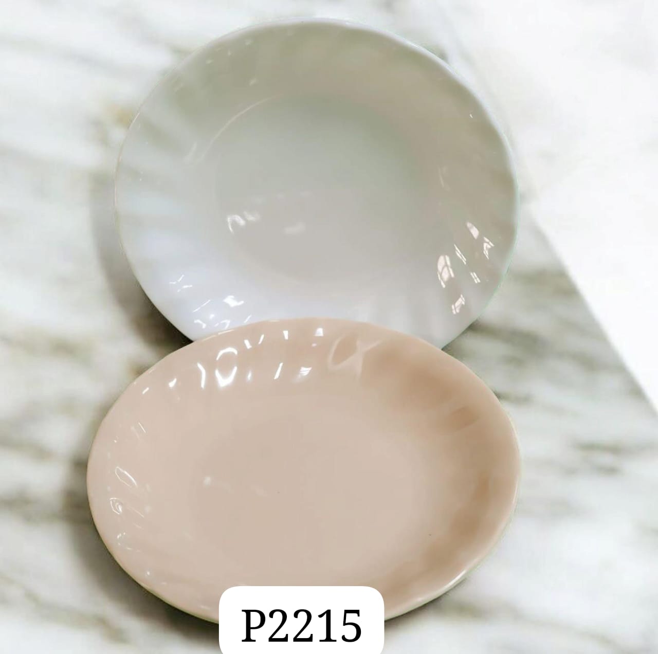 ▶️12pcs dozen 10 Inches Round Melamine Plate Plain.Extra Strong Dinner plate
Light and portable
Multiple use 
Easy to clean