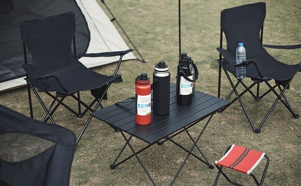 Camping Outdoor Armchair Seat for Camping, Hiking, Travelling and Picnic.This compact and lightweight camping chair is your perfect companion for outdoor adventures, providing convenience, comfort, an