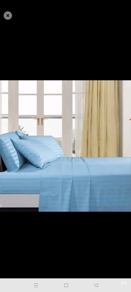 4pcs of 6*7 luxury cotton stripped bedsheets set (2pillowcases and 2pc bedsheets ) bedding set plain white