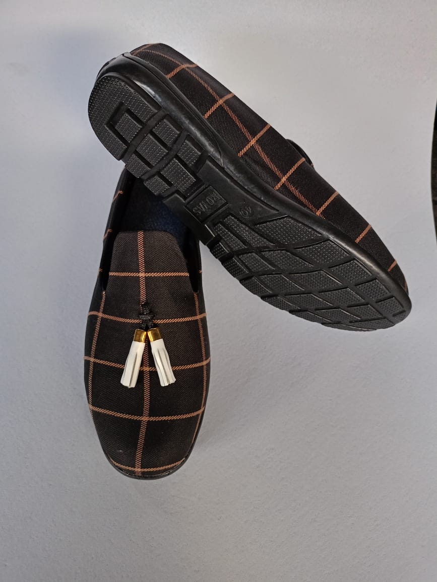 Mens New Arrival Casual Brown Stripped Classic Loafers,Comfortable ,Durable and Long Lasting Flat Slip On Loafers,Suitable For Both Formal and Casual Wear, For Weddings, Family Gatherings.