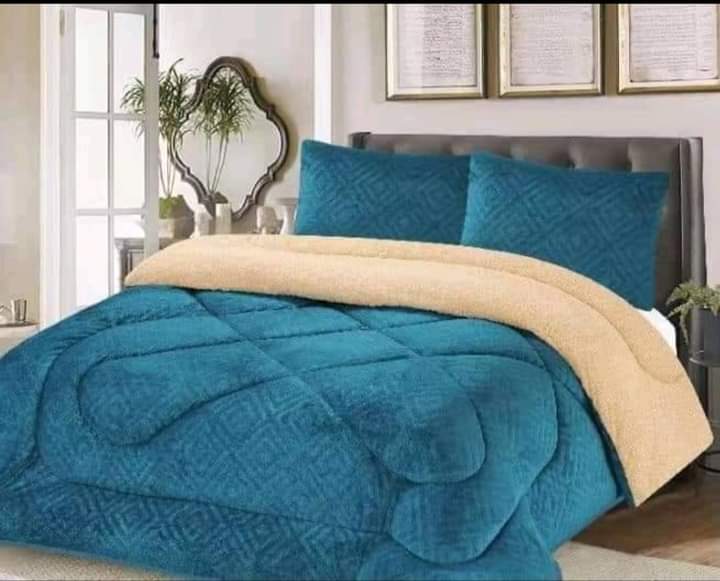 New Arrival Luxurious Single Woolen Duvet,Thickened warm double sided Duvet All Season Duvet Bedding Accessories Home and Living Classic Warm Duvet, Available in Different Colours to Match Your Room