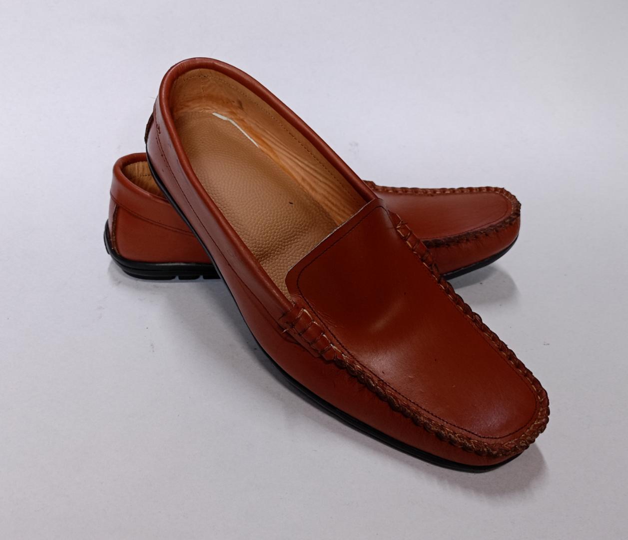 Men's High Quality Casual Comfortable Brown Pure Leather Lopha Shoes,Flat Slip on Shoes,easy to pair with different Clothes