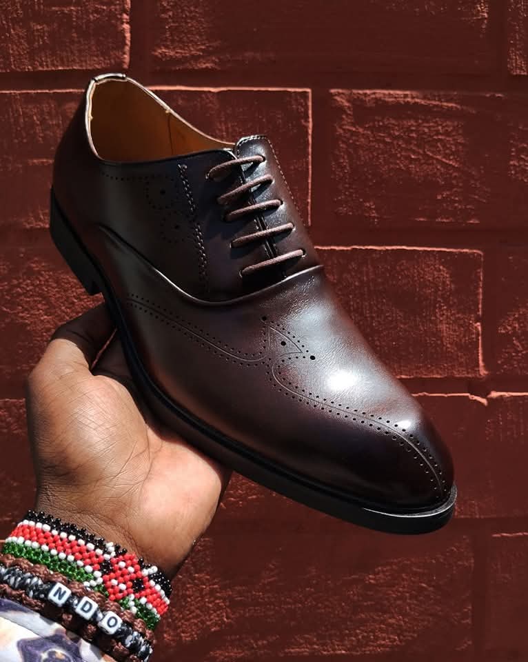 New Arrival Classic Designer Mens Official Genuine Pure Leather Shoes,Comfortable Durable and Strong Soles,Easy to Pair and Good for all ages,with Laces