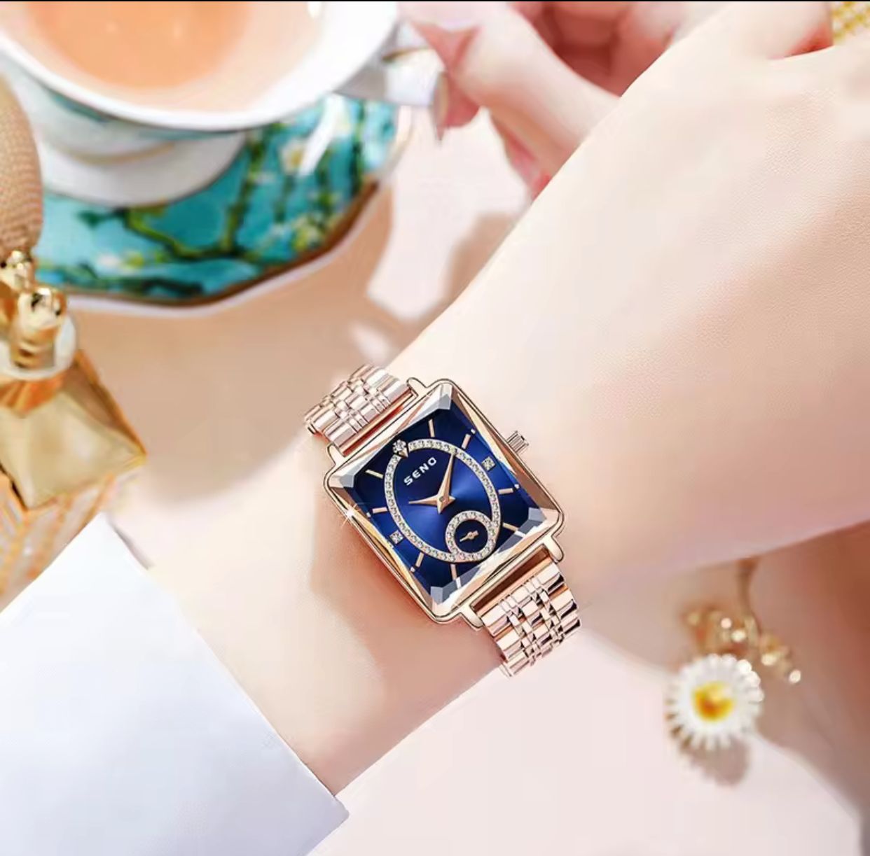 🔥🧨NEW IN 🔥🧨



_*SENO LADIES WATCH _



🔹Unique second hand

🔹Water resistant

🔹Battery powered 



♠️2 face color options