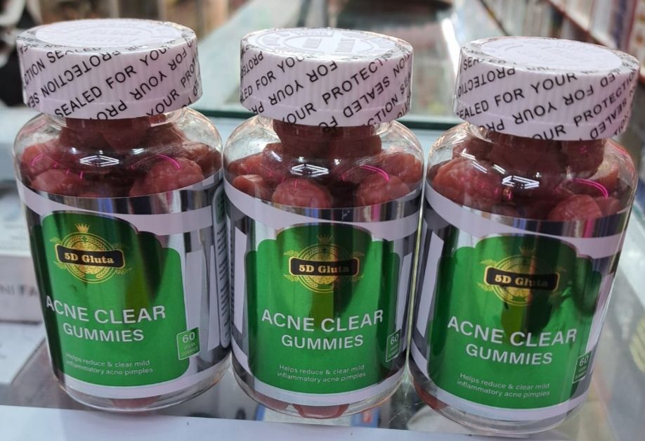 ACNE CLEAR GUMMIES  5D Gluta Acne Clear Gummies Helps Reduce and Clear Mild Inflammatory Acne Pimples