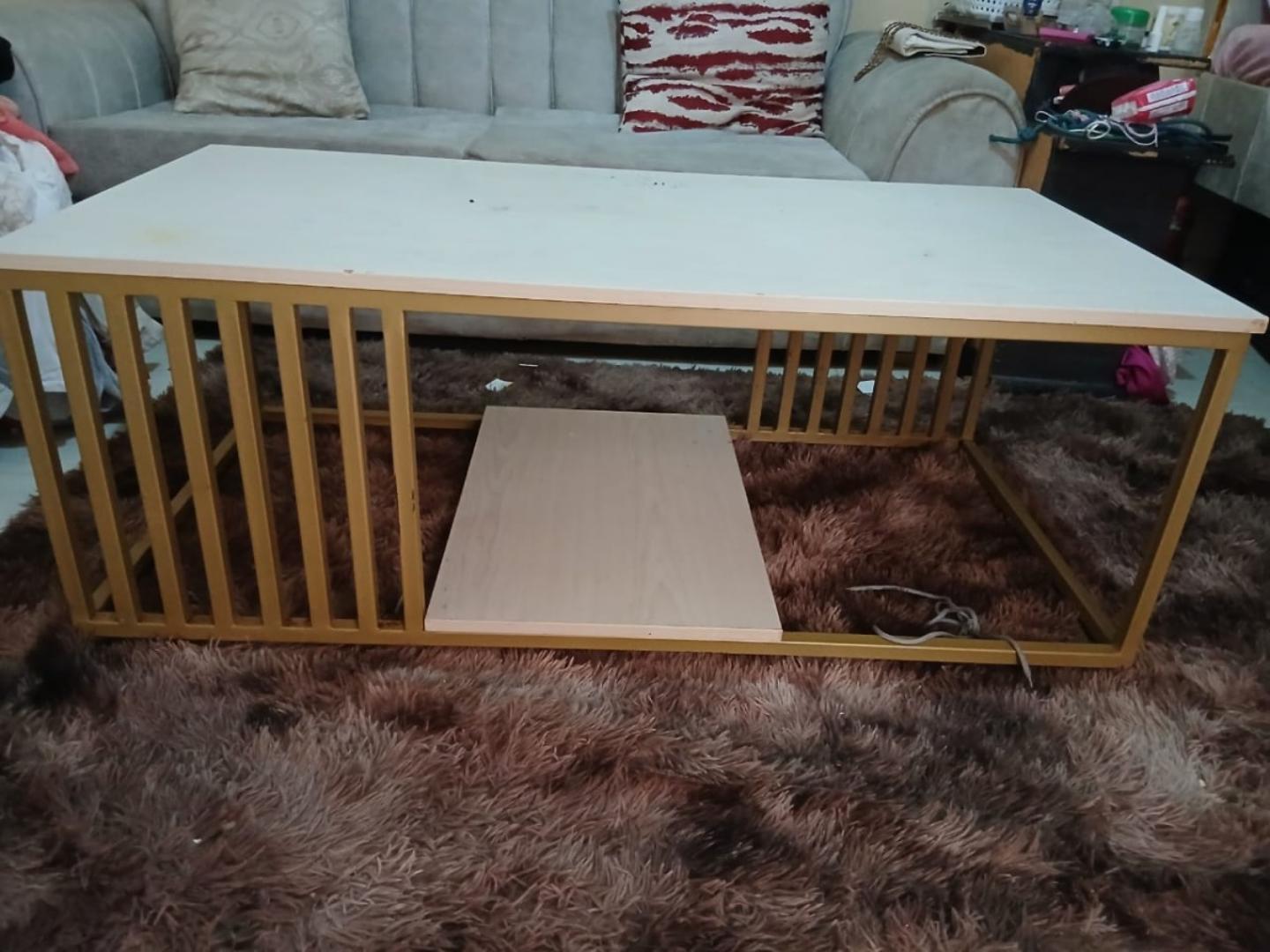 Elegant Coffee Table Furniture High Quality Durable Classic Sitting Room Coffee Tables