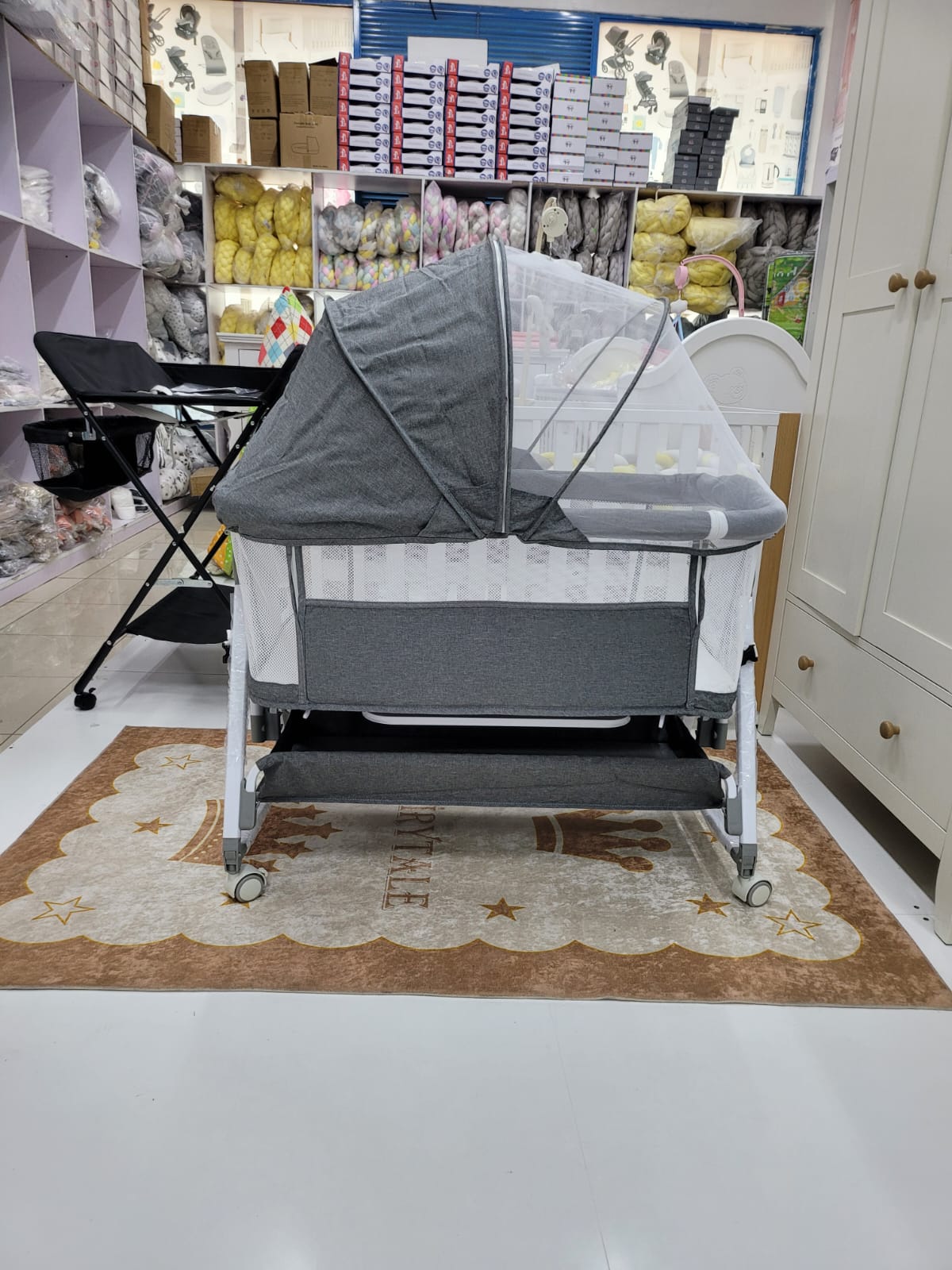 Baby Bassinet, bedside sleeper,bedside crib for baby,portable baby bassinets,6 Height Adjustable Baby Bed, Foldable Baby Bed to Bed for Infant/Baby/Newborn,with Mosquito Nets, Comfortable Mattresses