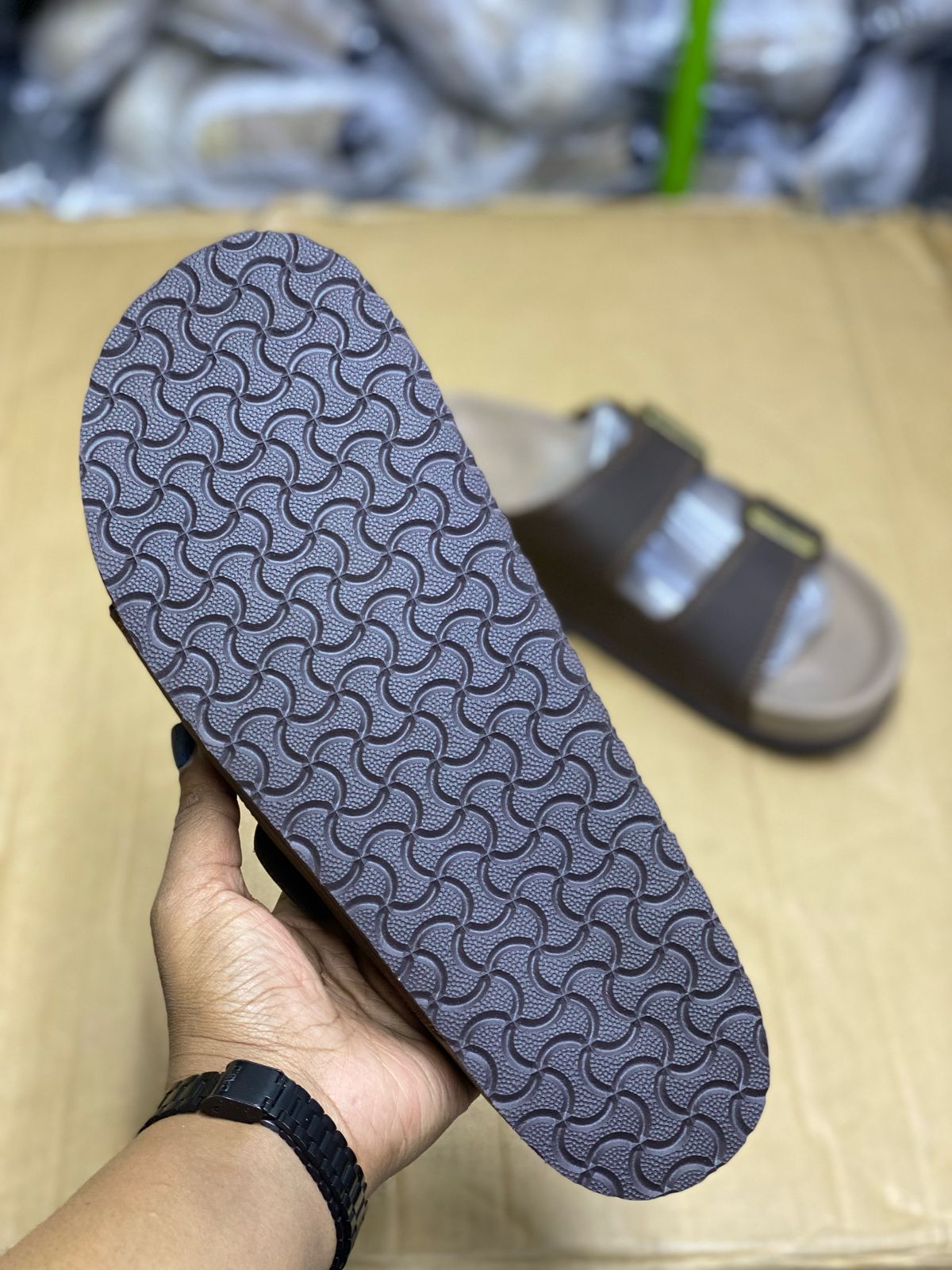 Quality Sandals Men's Summer Slides Rubber Sole New Sandals and Slippers Men's Sandals Adult Beach Open Shoes Non-slip Open-toe Sandals