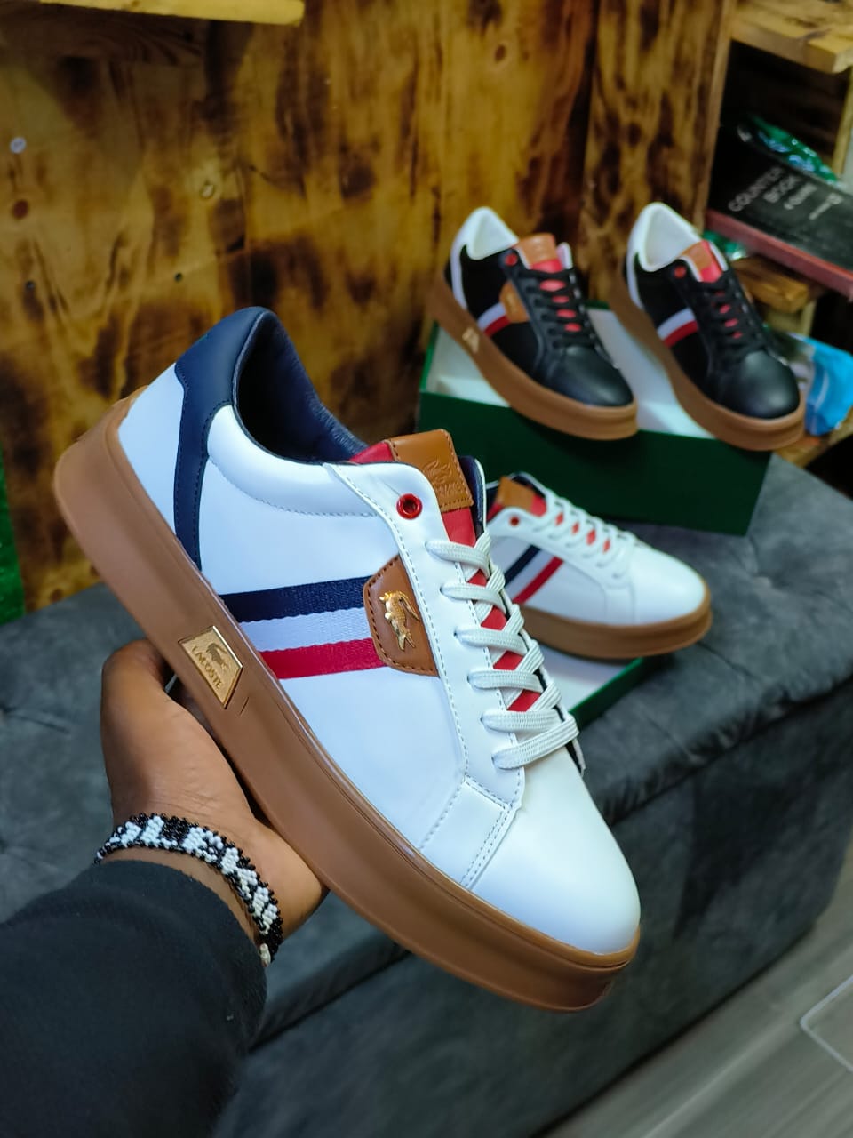 New Arrival Lacoste casual ,Breathable Sneakers ; Best Quality Men's Shoes/Women's Shoes Unisex Generic Sneakers