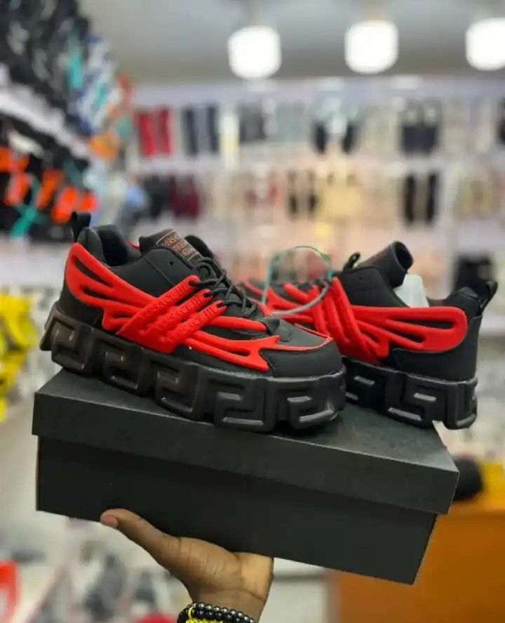 Latest Trending Original Versace Unisex Men and Women Sneaker Shoe
