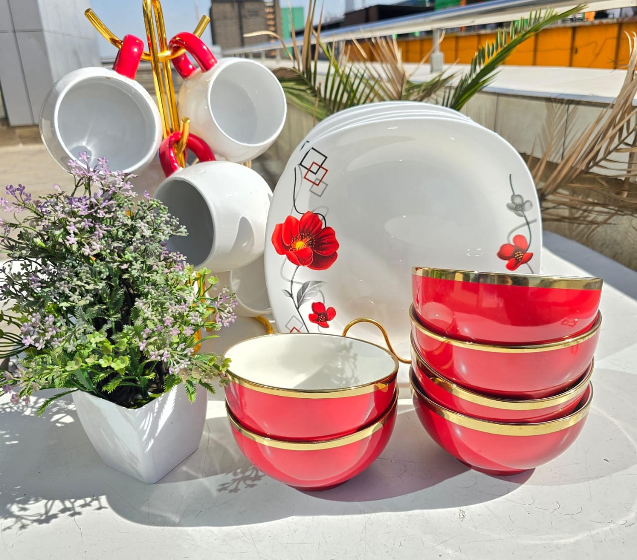 New Red dinner set ideal and convenient for use both home and commercial purposes