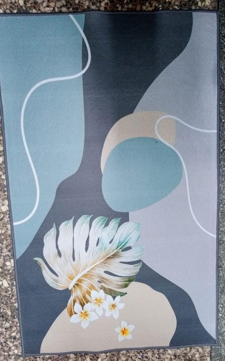 🔅🔅🔅 Quality 3 d/hd doormats
☘️ *Size;* 45x75cm

💫In stock