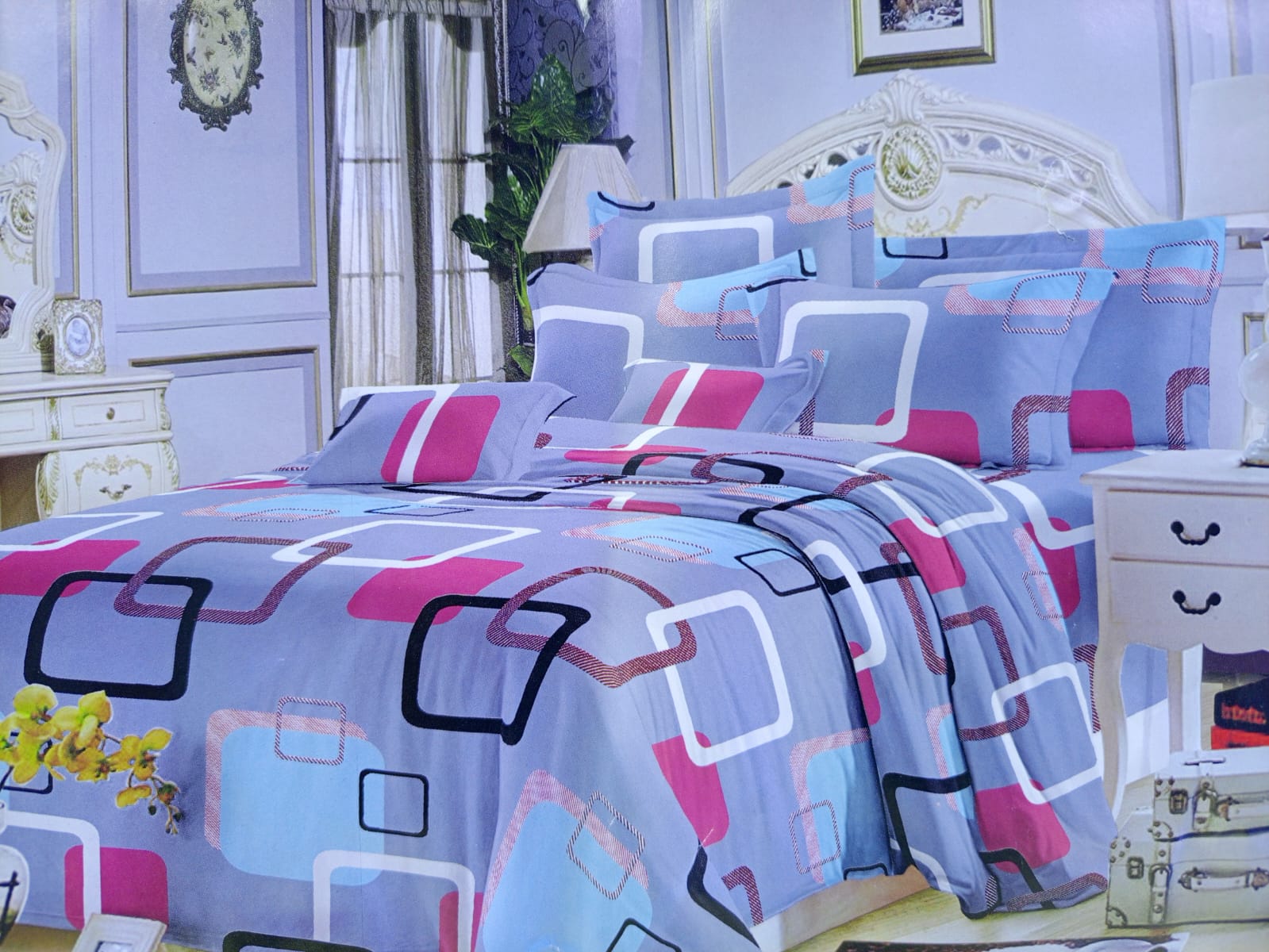 🎇Duvet cover, one bedsheet and two pillowcase size 5*6😶‍🌫️Applicable bed: single bed double bed
1.5M[Quilt cover 150*200cm bed sheet 200*230cm pillowcase 48*74*2pcs]
1.8M[quilt cover 180*220cm bed