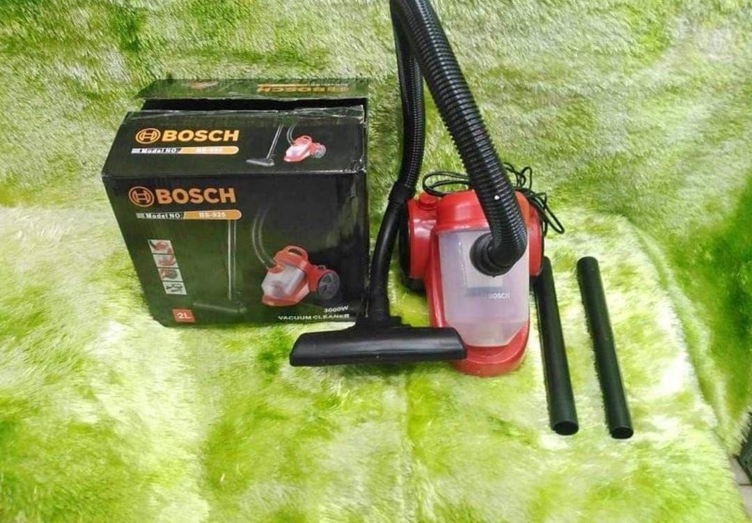 📍NEW IN📍Bosch Dry Vacuum Cleaner-2L.2L canister bagless vacuum cleaner
3000W motor power
Multi-cyclonic suction
Ultra-compact design
Flexible hose
2 plastic telescopic tubes
Simple to assemble and o