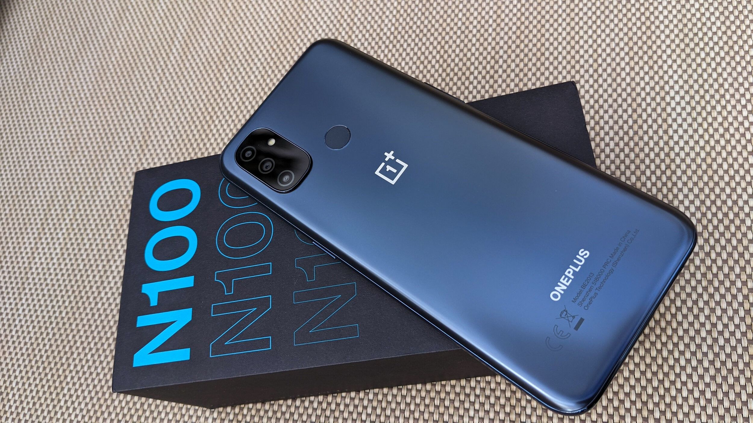 REFURBISHED ONEPLUS N100 4GB RAM 64GB ROM DISPLAY  6.52 INCHES REAR CAMERA 13MP + 2MP + 2MP FRONT CAMERA  8MP  BATTERY CAPACITY 5000Mah BLUE