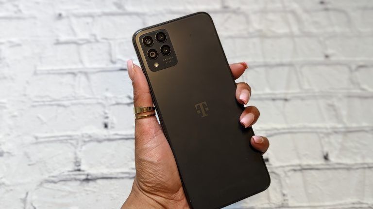 REFURBISHED  TCL 6PRO 128GB ROM 6GB RAM DISPLAY  6.82 INCHES  REAR CAMERA 50MP+5MP+2MP+2MP FRONT CAMERA 16MP  BATTERY CAPACITY 5000Mah  BLACK
