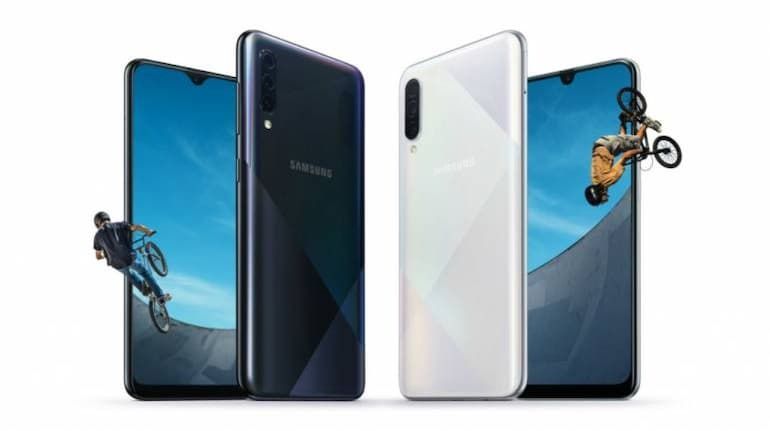 SAMSUNG GALAXY A30S 128GB ROM 4GB RAM DISPLAY 6.40 INCHES REAR CAMERA 25MP + 5MP + 8MP FRONT CAMERA 16MP  ANDROID 10 BATTERY CAPACITY 4000Mah BLUE