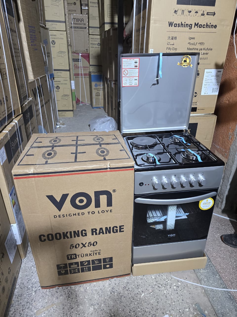 50×50 VON 3+1 STANDING GAS COOKER - Versatile cooking options to suit all needs, Delivers consistent, precise baking and roasting results.