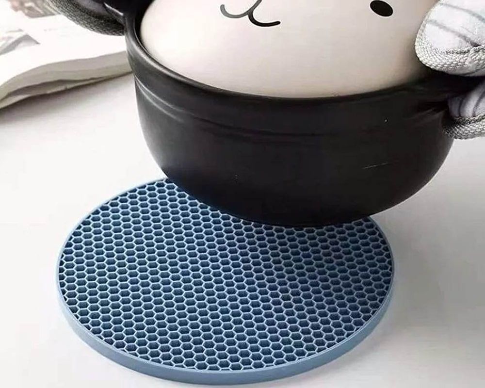 2pcs Heat Resistant Silicone Mat Drink Cup Coasters Non-slip Pot Holder Table Placemat Kitchen Accessories