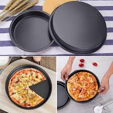 Pizza Pan Set of 3: made of heavy duty carbon steel with non-stick coating, perfect baking experience, easy to clean and non-stick