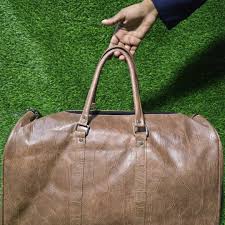 Large Leather  Duffle Bag for Travel Men and Women's Luaggage Duffel Bags Stylish Ideal Cabin Bag Weekender Bag for Travelling Overnight Carry Bag