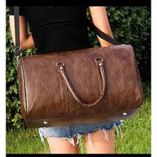 Large Leather  Duffle Bag for Travel Men and Women's Luaggage Duffel Bags Stylish Ideal Cabin Bag Weekender Bag for Travelling Overnight Carry Bag