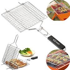 Stainless Steel BBQ Fish Meat Net Barbecue Grill Mesh Wire.Made of stainless steel material, easy cleaning and durable. Suitable for roasted leek and small yellow croaker and so on. Comfortable handle