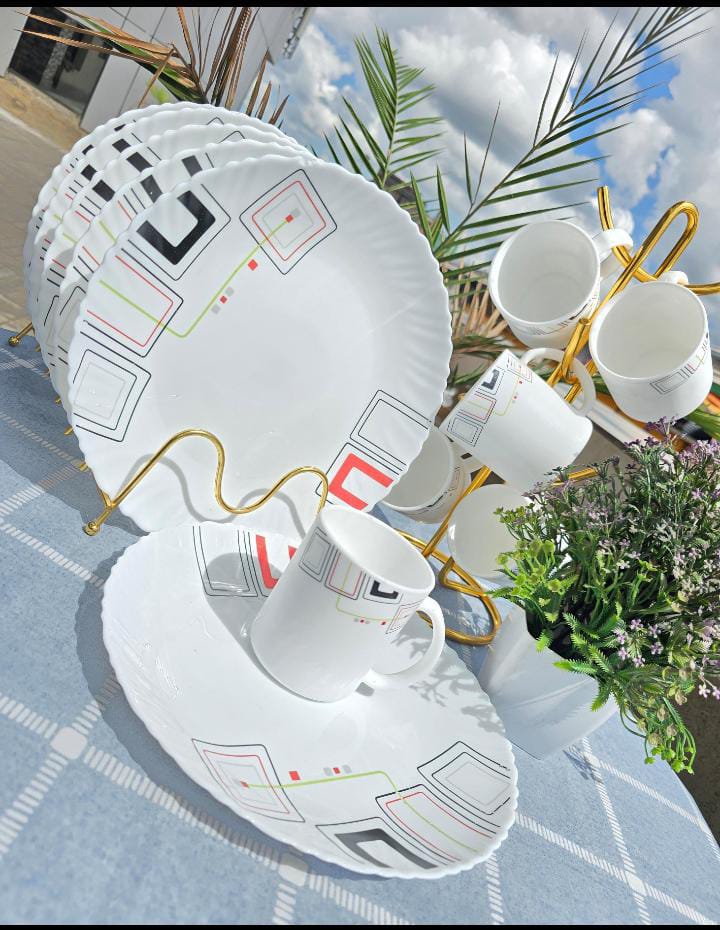 📌PERFECT COMBO📌▪️ 6pcs ceramic plates +▪️ 6 pcs ceramic mugs▪️Ceramic.Microwave & dishwasher safe. 
Good product quality and whiteness. 
Attractive
Extra Strong
Light and portable
Multiple use 
Easy