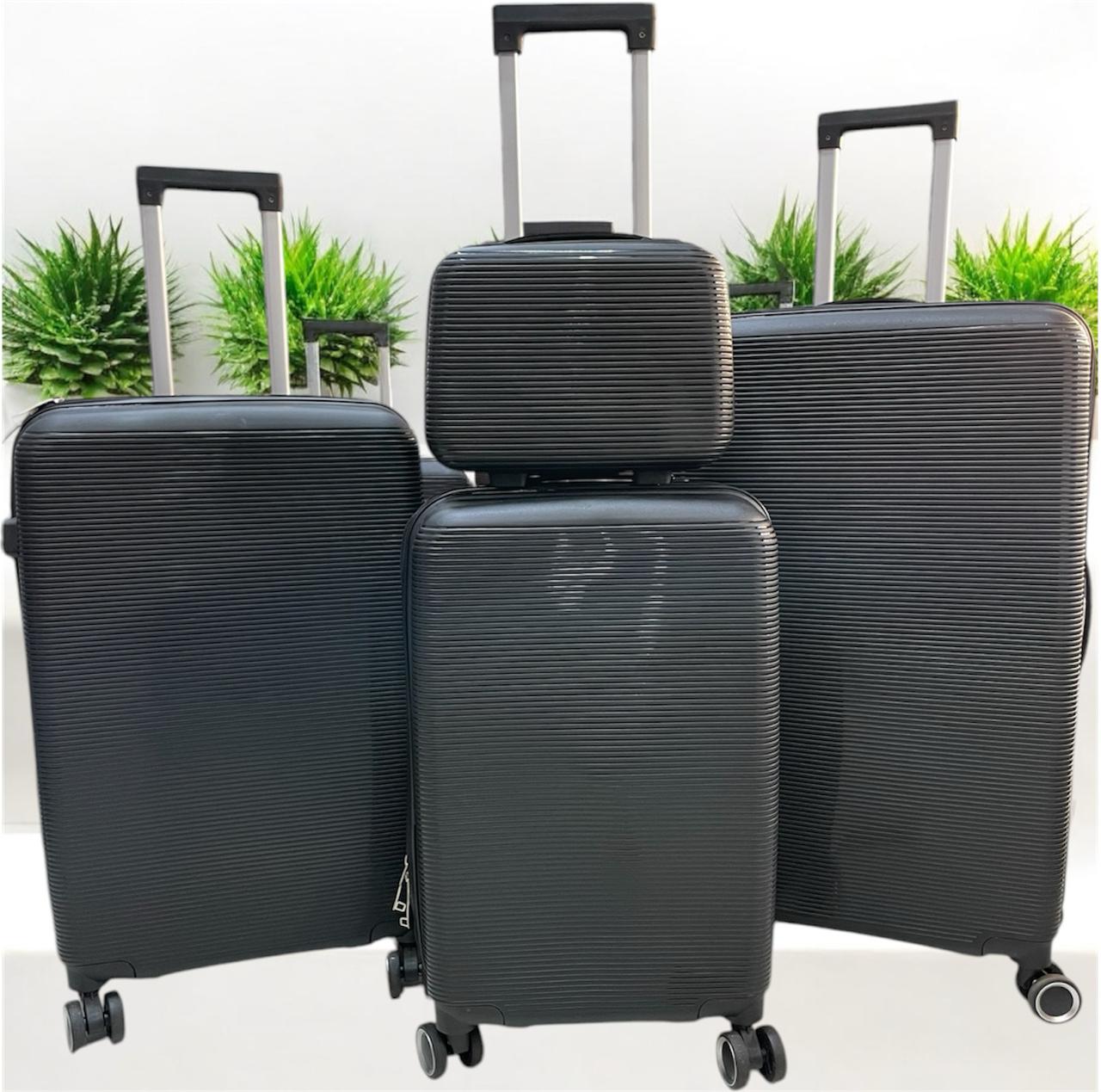 🍊🍊4 IN 1 UNBREAKBLE LAXURIOUS RUBBER SUITCASE BRIEFCASE TRAVEL BAG✨️Made of high-quality materials 
Sleek and stylish design
4-in-1 design 
Hard outer shell