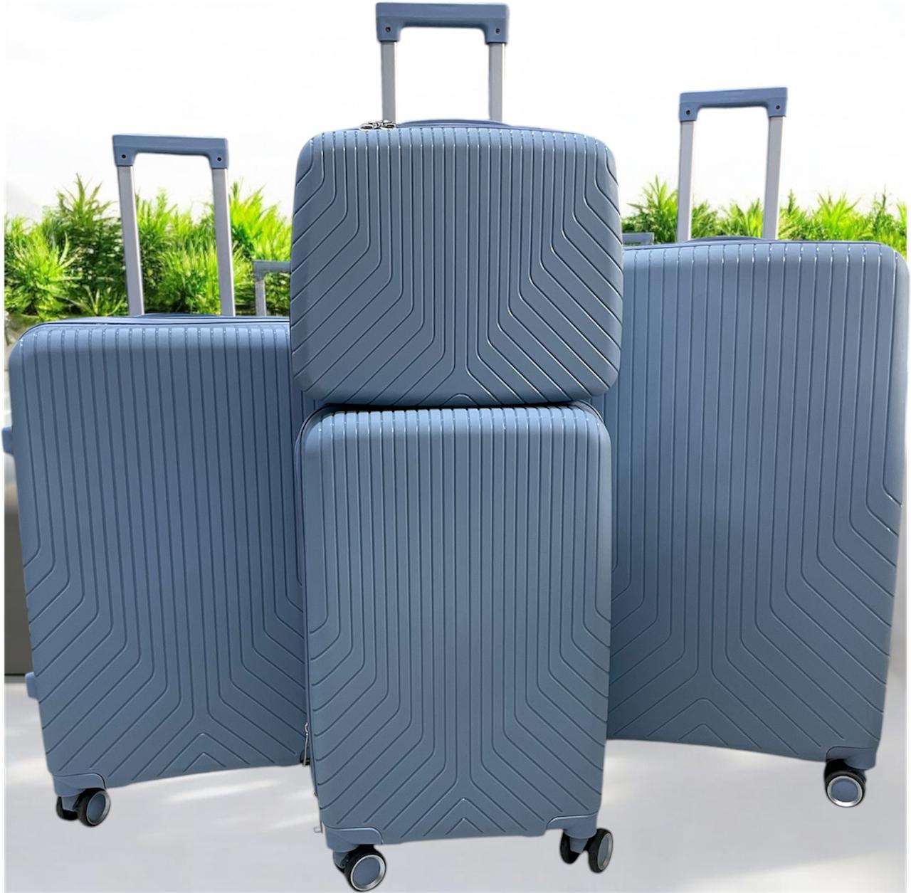 🍊🍊4 IN 1 UNBREAKBLE LAXURIOUS RUBBER SUITCASE BRIEFCASE TRAVEL BAG✨️Made of high-quality materials 
Sleek and stylish design
4-in-1 design 
Hard outer shell
