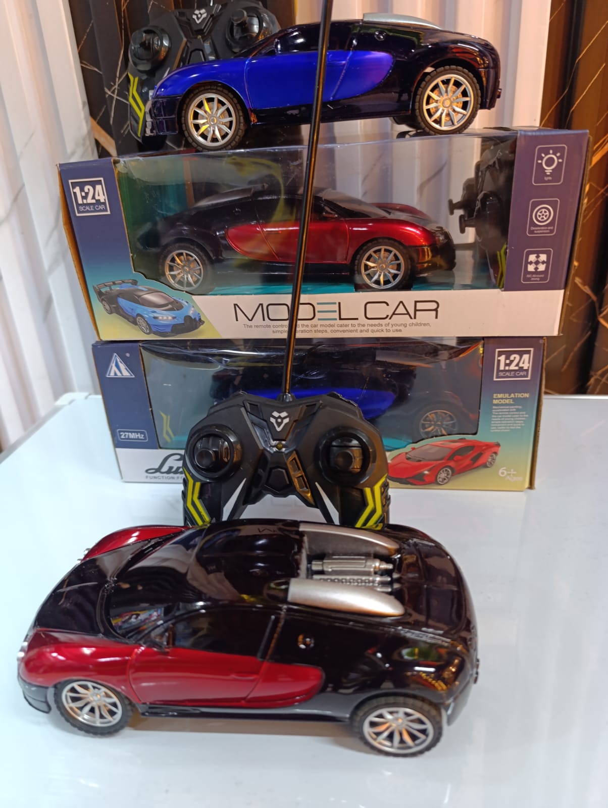 🎀Luxurious Model Car Remote Control super Toy Car🦋Automatic door opening
✓ Remote controlled
✓ Rechargeable
✓ Available in:- Red, yellow and orange
