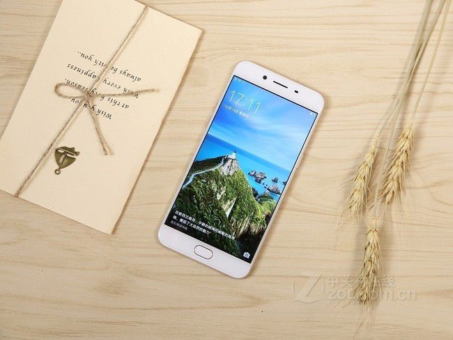 Refurbished phones  oppo  r9s  smart phoneF1plus 4GB + 64gb16mp + 16mp3010mah2g / 3G / 4G  Single Card  smart lockless  Android version 7.11