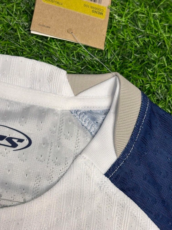 Tottenham Home Kit Player Version 25/26