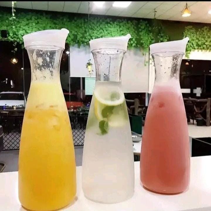Multipurpose Acrylic Beverages Storage Bottle Juice Milk Storage Containers Space Saver Containers 1.4L