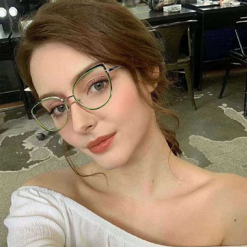Fashion Metal Blue Light Blocking Glasses For Women, Anti-radiation Frame For Small Face Naked Makeup, Cat Eye Sunglasses Sunglasses Frame