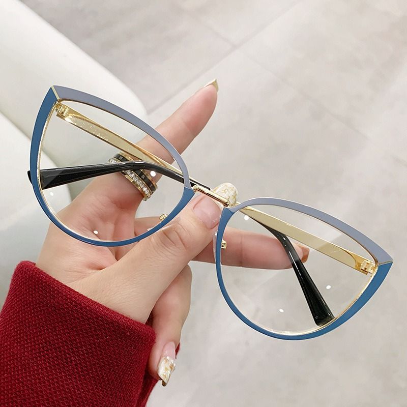 Fashion Cat Eye Photochromic Fashion Glasses Women Anti Blue Light Glasses Boho Shades Beach Accessories Photochromic Plastic Sunglasses