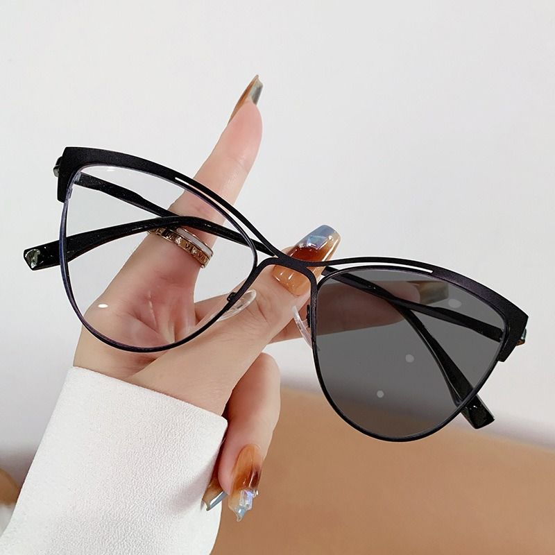 Vintage Cat Eye Women Hollow Out Sunglasses Pink Sun Glasses Metal Frame Mirror Lens Eyewear