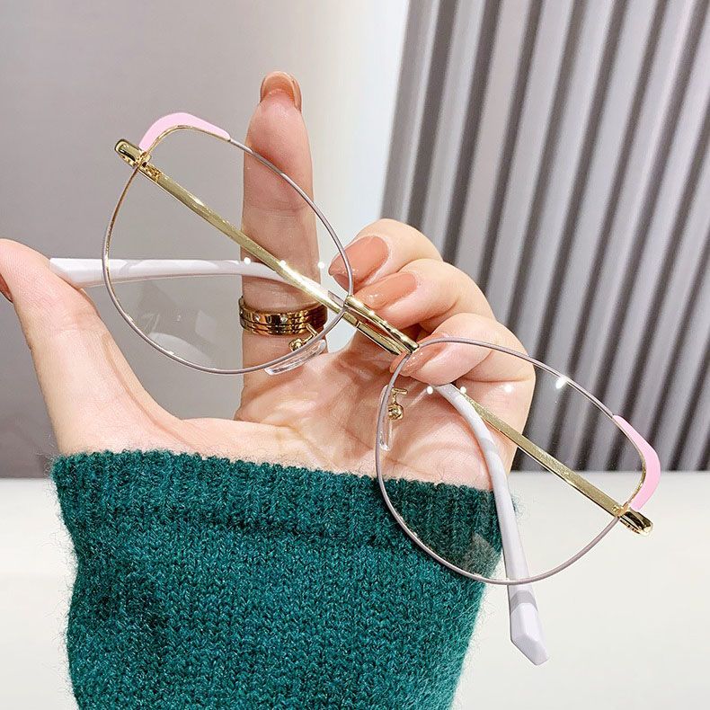 Women's Metal Cat Eye Photochromic Glasses Pink & Blue Anti-Blue Light for Reading Photographic Gray Antireflective Blue Lens