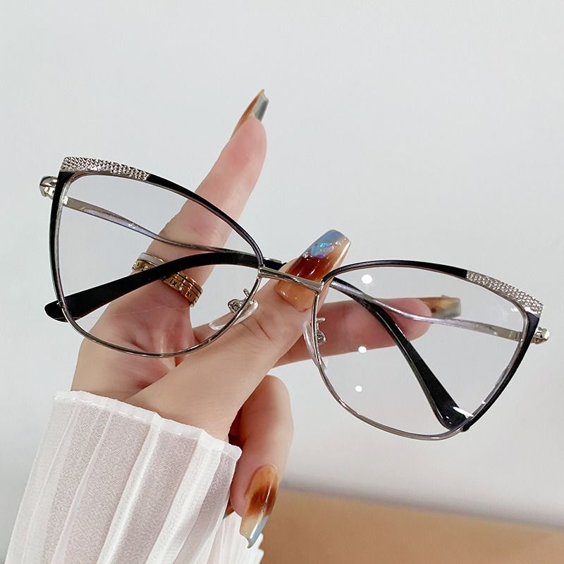 2025 Fashion Anti Blue Light Eyewear Photogray Sunglasses Metal Cat Eye Glasses Photochromic Eyeglasses Sunglasses Blue Light