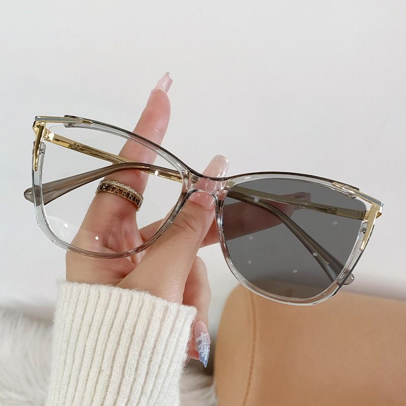 New Arrival Photochromic Custom Logo Computer Glasses Retro Optical Frames Anti Blue Light Metal Cat Eye Spectacles