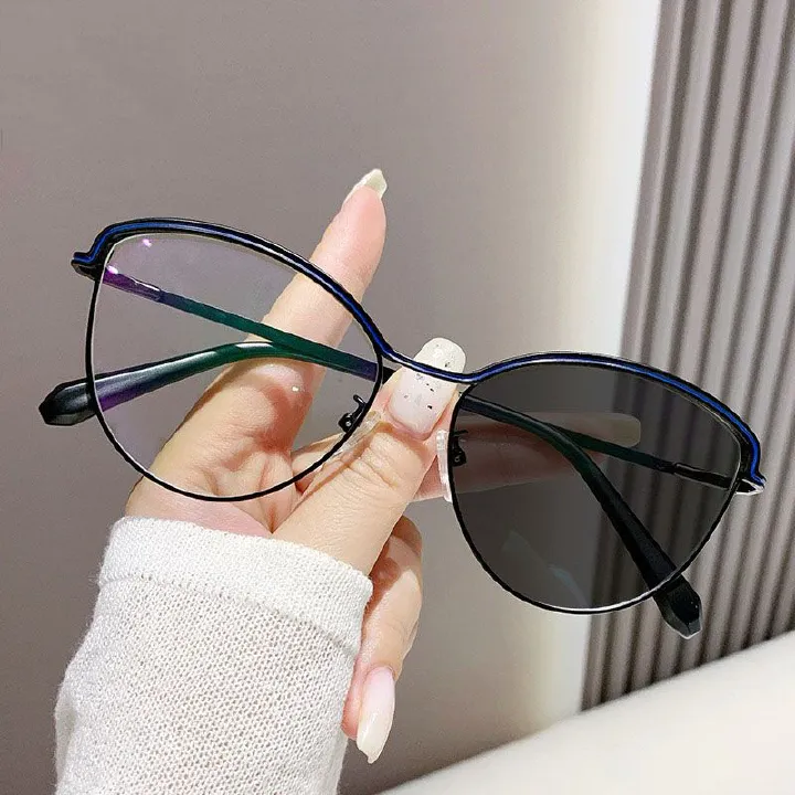 Women Glasses Optical Metal Cateye Photochromic Anti Reflet Female Ladies Eyeglasses