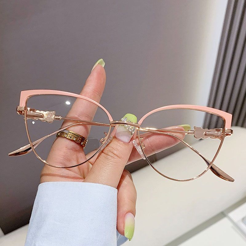 2025 New Model Fashion Cat Eye Photochromic Spectacle Frame Glasses Women Anti Blue Light Blocking Eye Glasses Frame