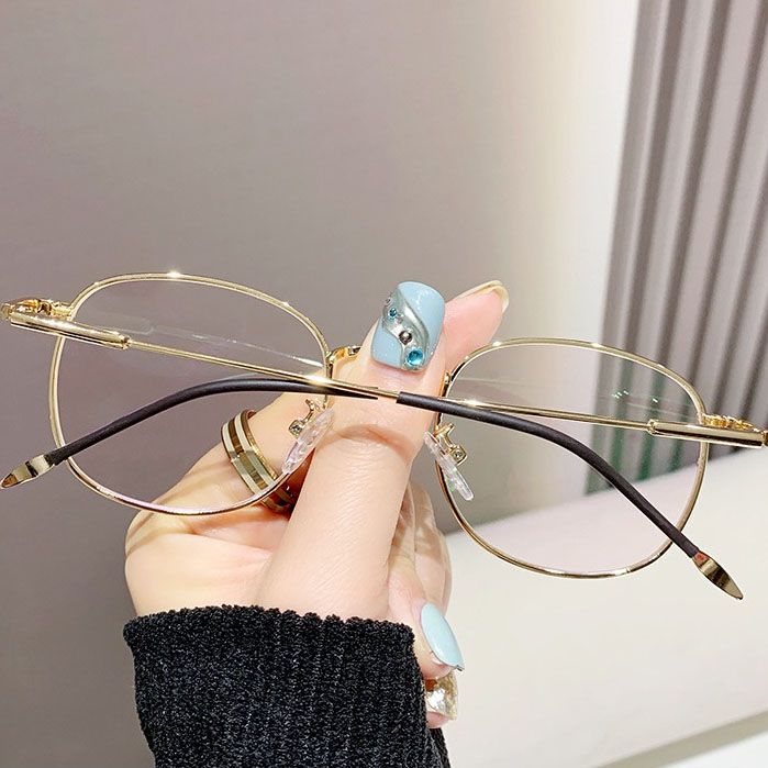 2025 New Arrival Women's Photochromic Anti-Blue Light Glasses Frame Metal Frame Optical Eyeglasses for Men